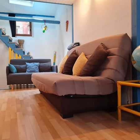 La Maison-Frite, Pour Un Sejour Insolite A Foix ! Kültér fotó